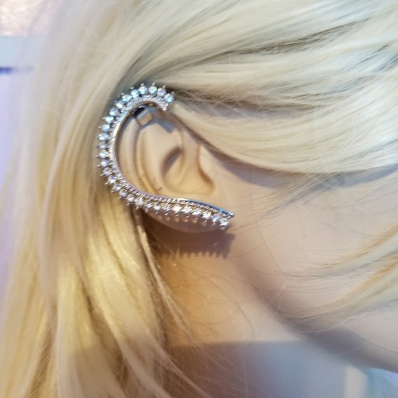 Silver Rhinstone Ear Cuff - Picture 2 of 5